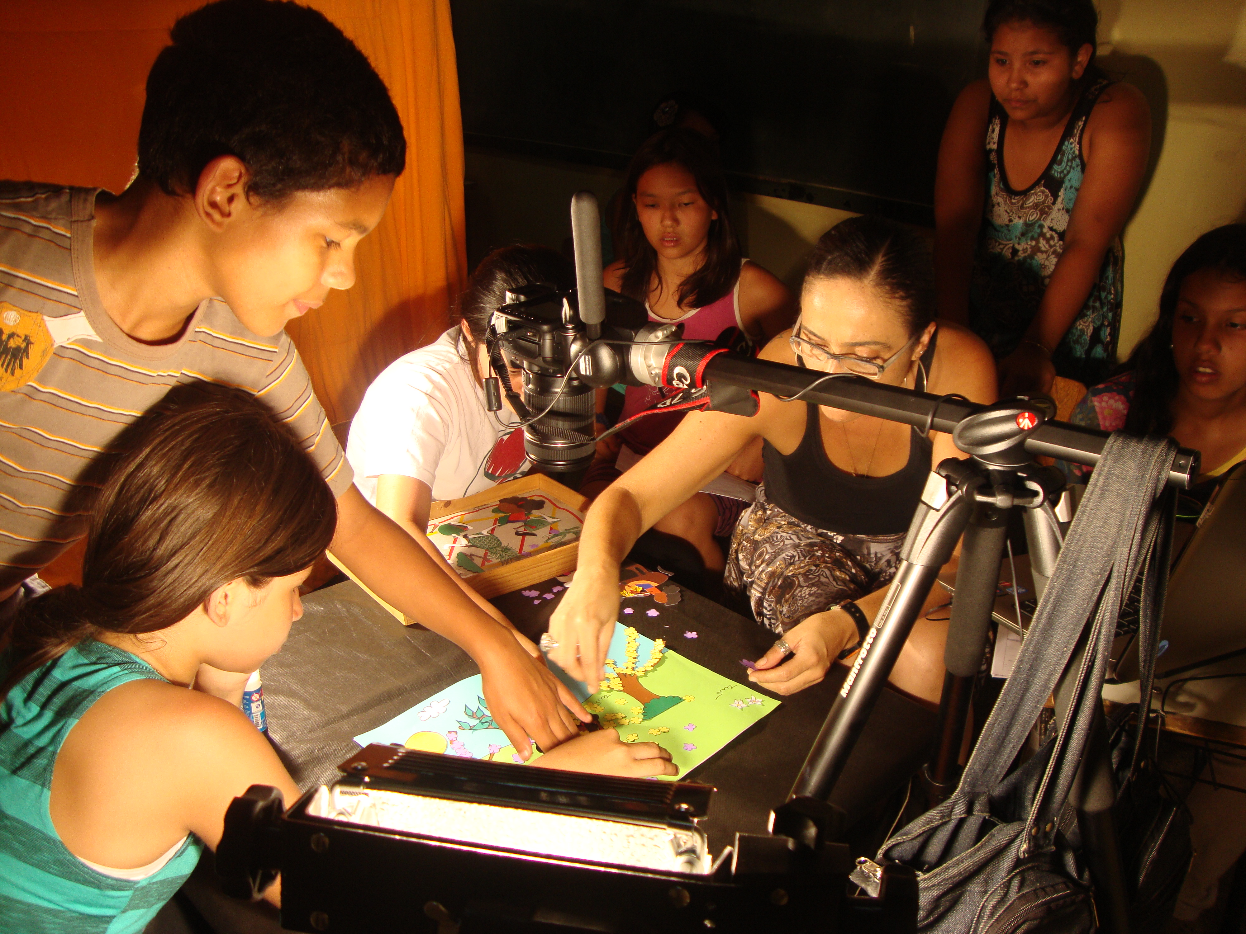  Fazendo Cinema na Escola: Arte Audiovisual Dentro e